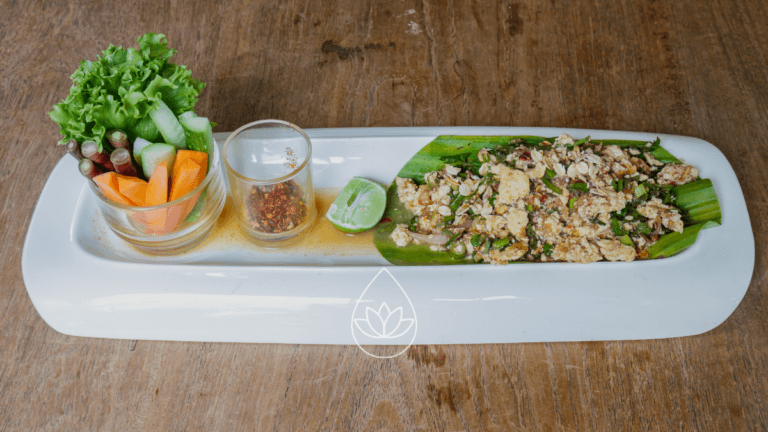 HERRLICH AROMATISCHER THAILÄNDISCHER HÄHNCHENSALAT