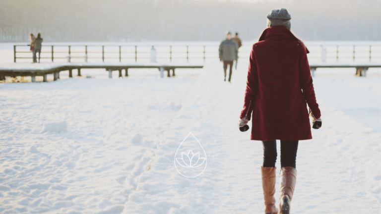 WINTERDEPRESSION: DIE BESTEN ÄTHERISCHEN ÖLE UND AROMATHERAPIE-REZEPTE