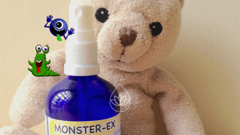 MONSTER-EX SPRAY: MIT ÄTHERISCHEN ÖLEN GEGEN MONSTER UNTERM BETT