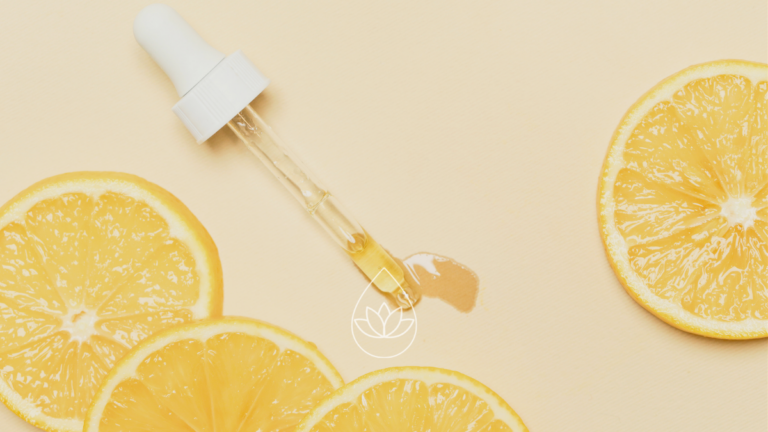 MYTHEN ÜBER ÄTHERISCHE ÖLE: ZITRONENÖL ENTHÄLT VITAMIN C UND MINERALSTOFFE